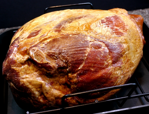 How To Make And Carve The Juiciest Bone In Whole Holiday Ham Noble Pig