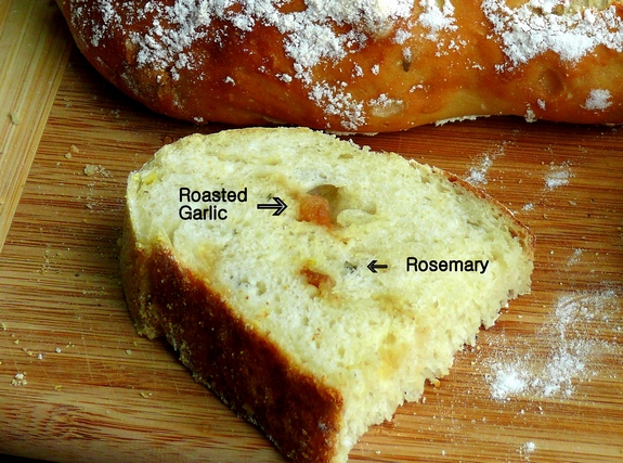 Easy Artisan Roasted Garlic Rosemary Bread slice