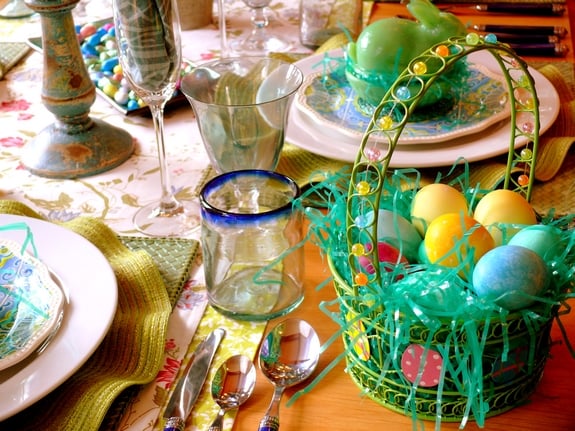 Easter Table Eggs