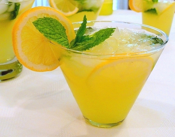 Limoncello Lemonade the perfect summertime drink