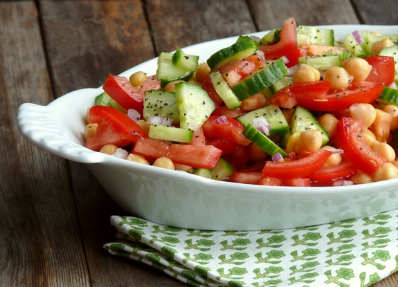 Cumcumber Tomato and Garbanzo Bean Salad