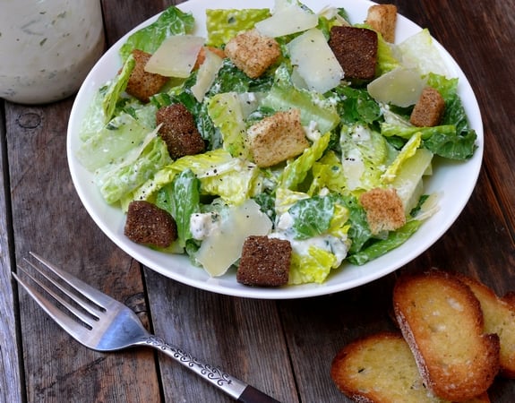 Romaine Salad with Creamy Gorgonzola and Parmesan Dressing delicious