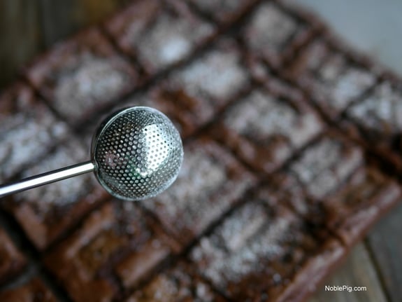 Twix Candy bar Brownies dusting wand