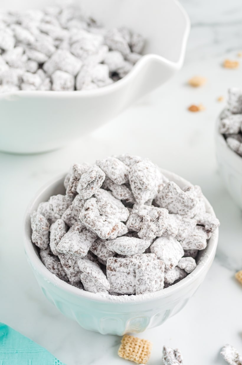 how to make puppy chow snack mix