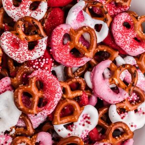 cupid's pretzel treats