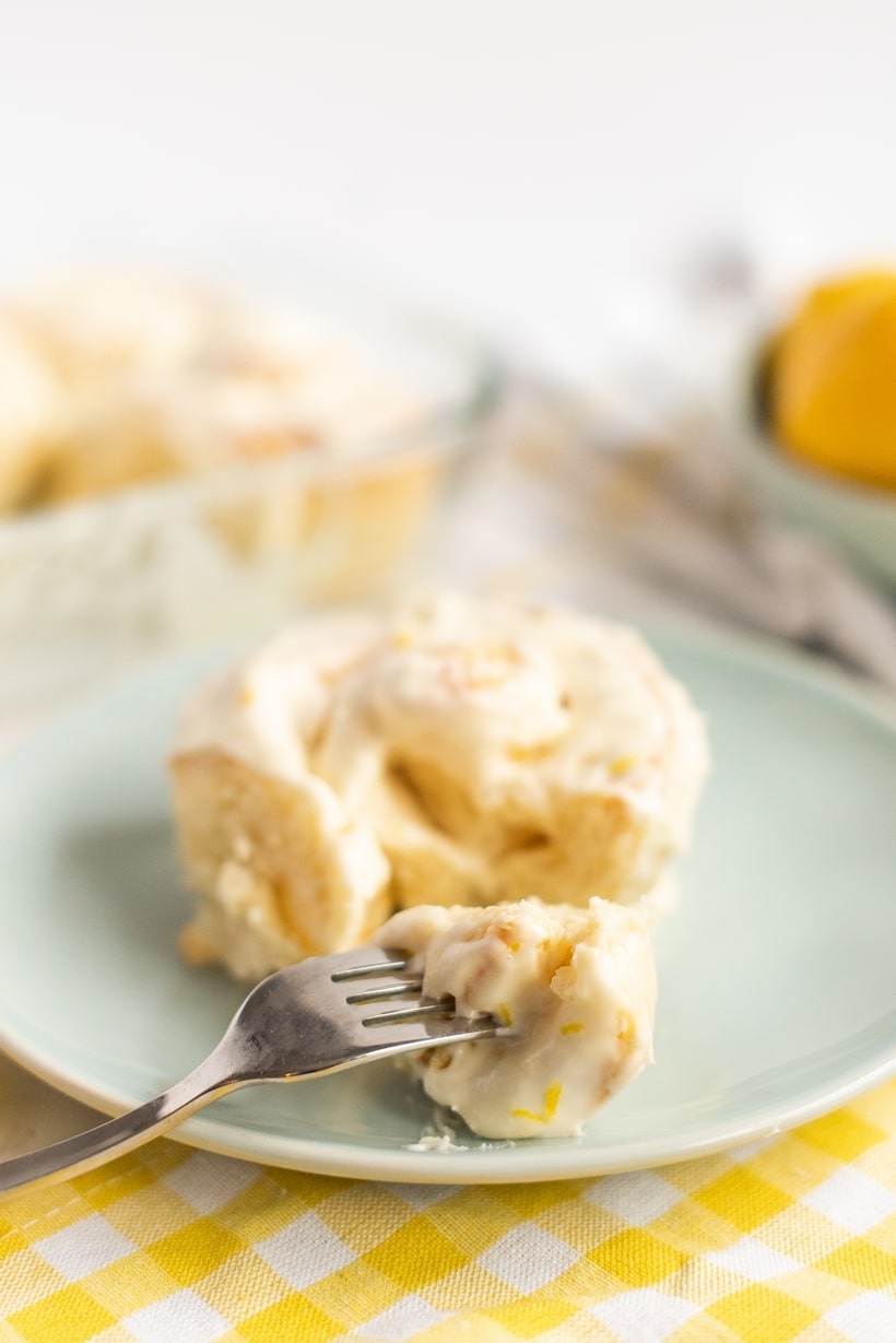 Lemon Buns with Lemon Cream Cheese Icing