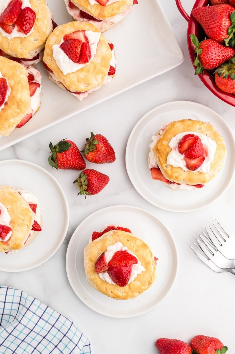 strawberry shortcake dessert