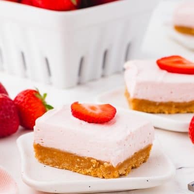 strawberry cheesecake bars no bake