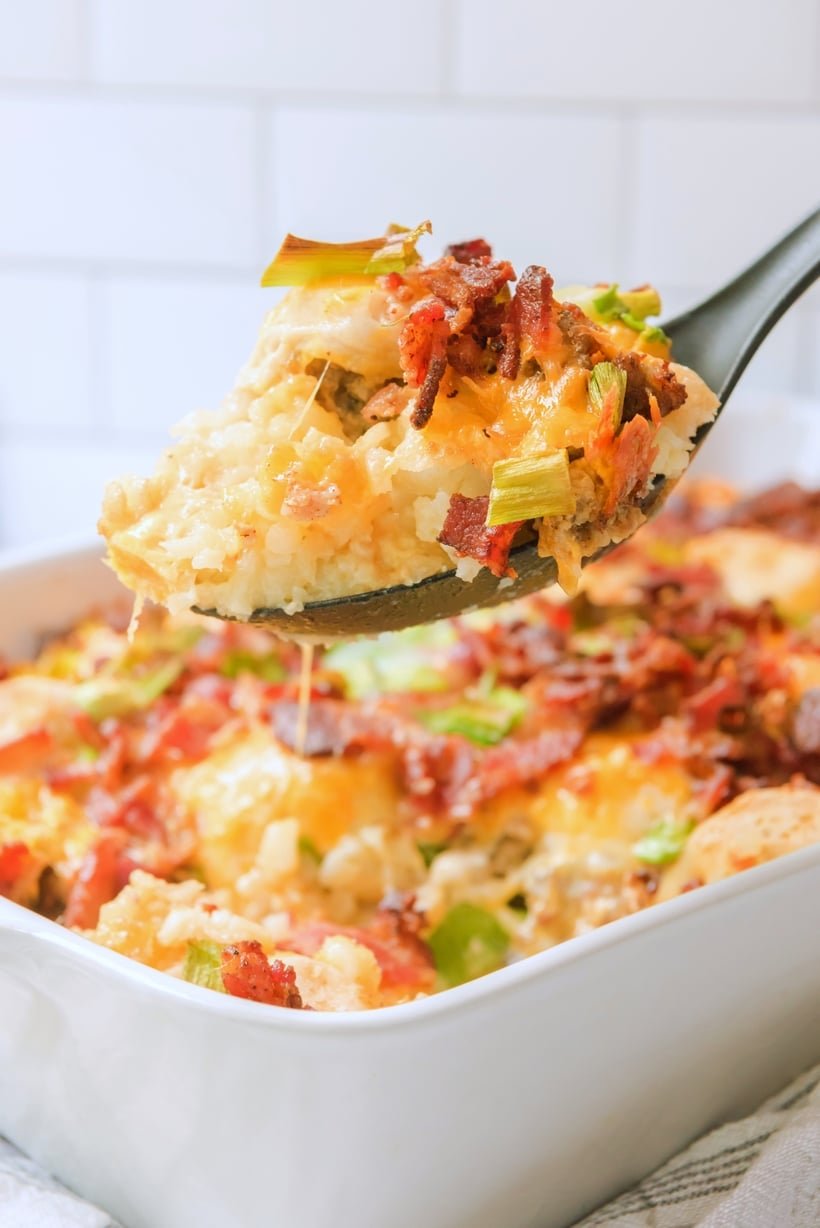 breakfast casserole with tater tots