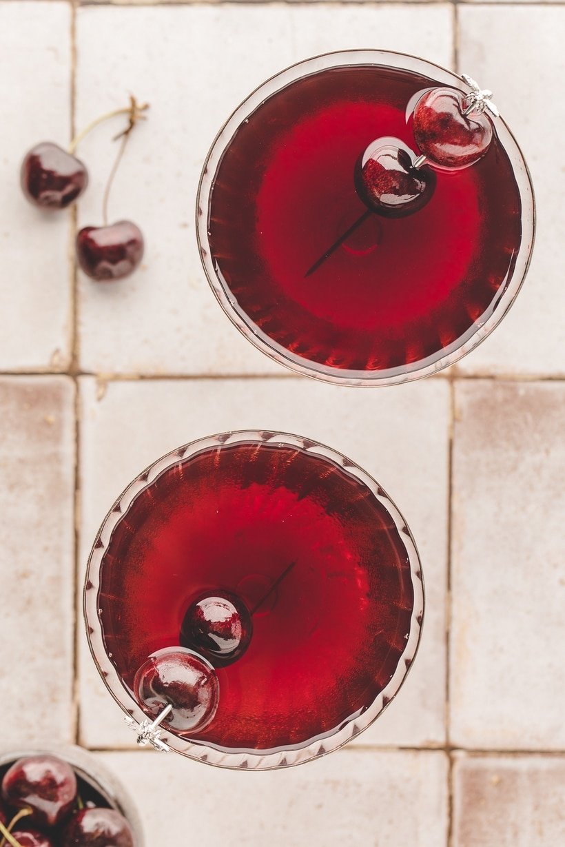 cocktails with cherry liqueur