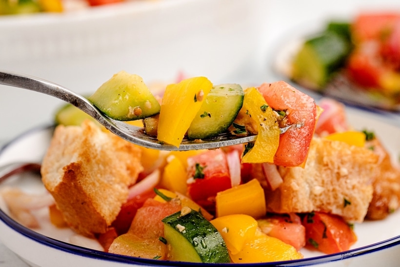 what is panzanella