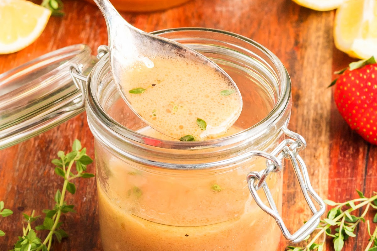 Honey Dijon Dressing (Quick & Tangy Homemade Recipe)