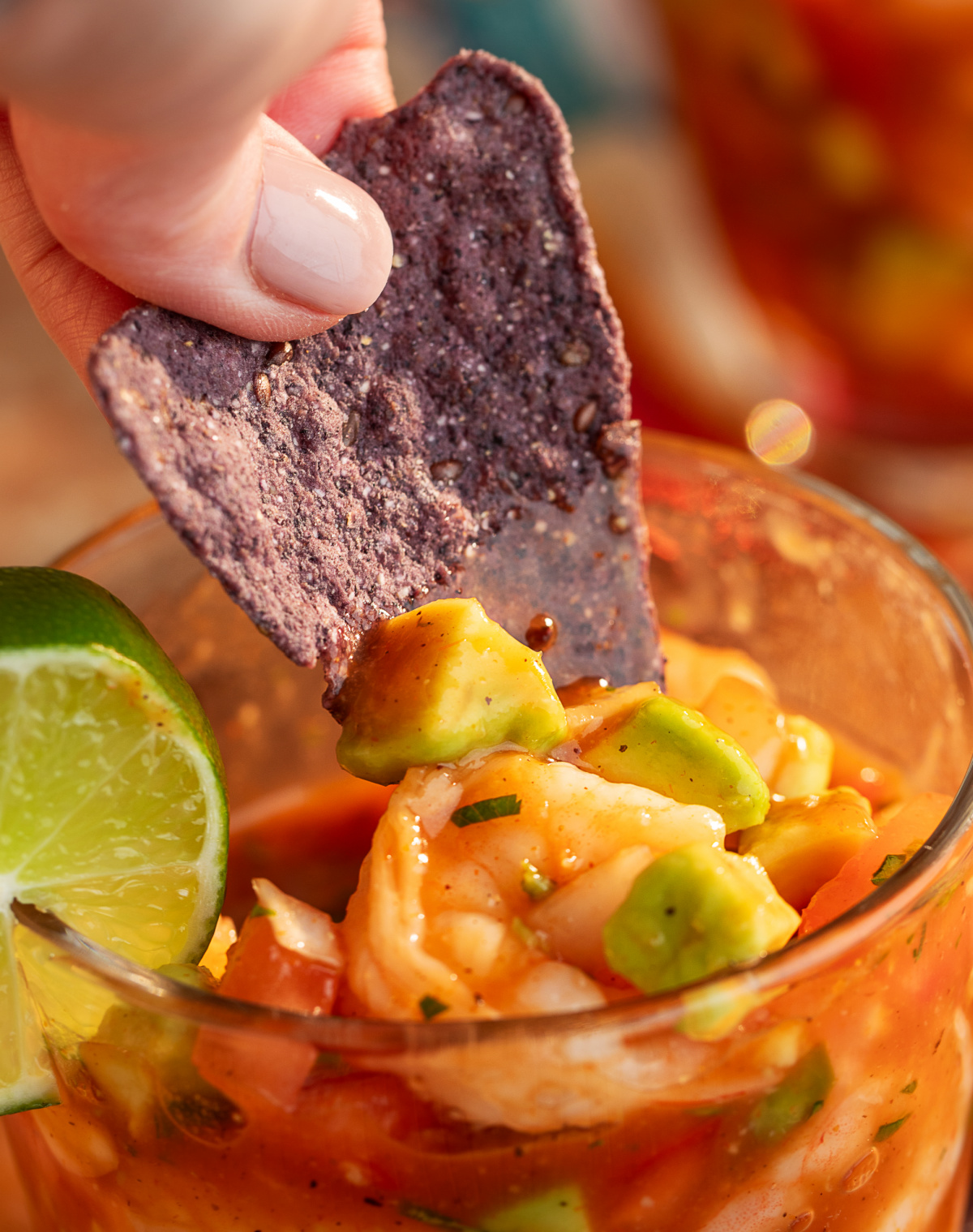 shrimp-cocktail-tortilla-chip-avocado-lime-dip